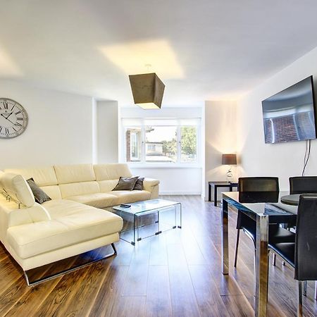 Sunderland Short Stays 2 Bedroom Apartment Free Parking Fulwell Sr6 Exteriér fotografie