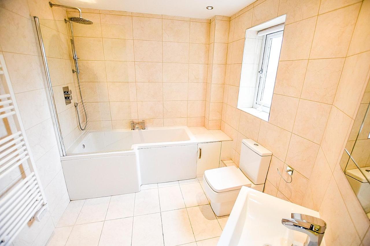 Sunderland Short Stays 2 Bedroom Apartment Free Parking Fulwell Sr6 Exteriér fotografie