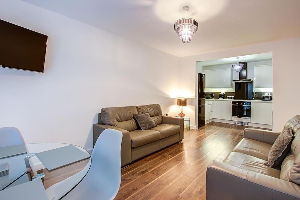 Sunderland Short Stays 2 Bedroom Apartment Free Parking Fulwell Sr6 Exteriér fotografie