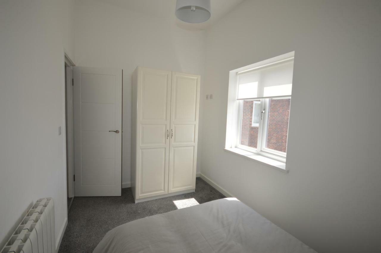 Sunderland Short Stays 2 Bedroom Apartment Free Parking Fulwell Sr6 Exteriér fotografie